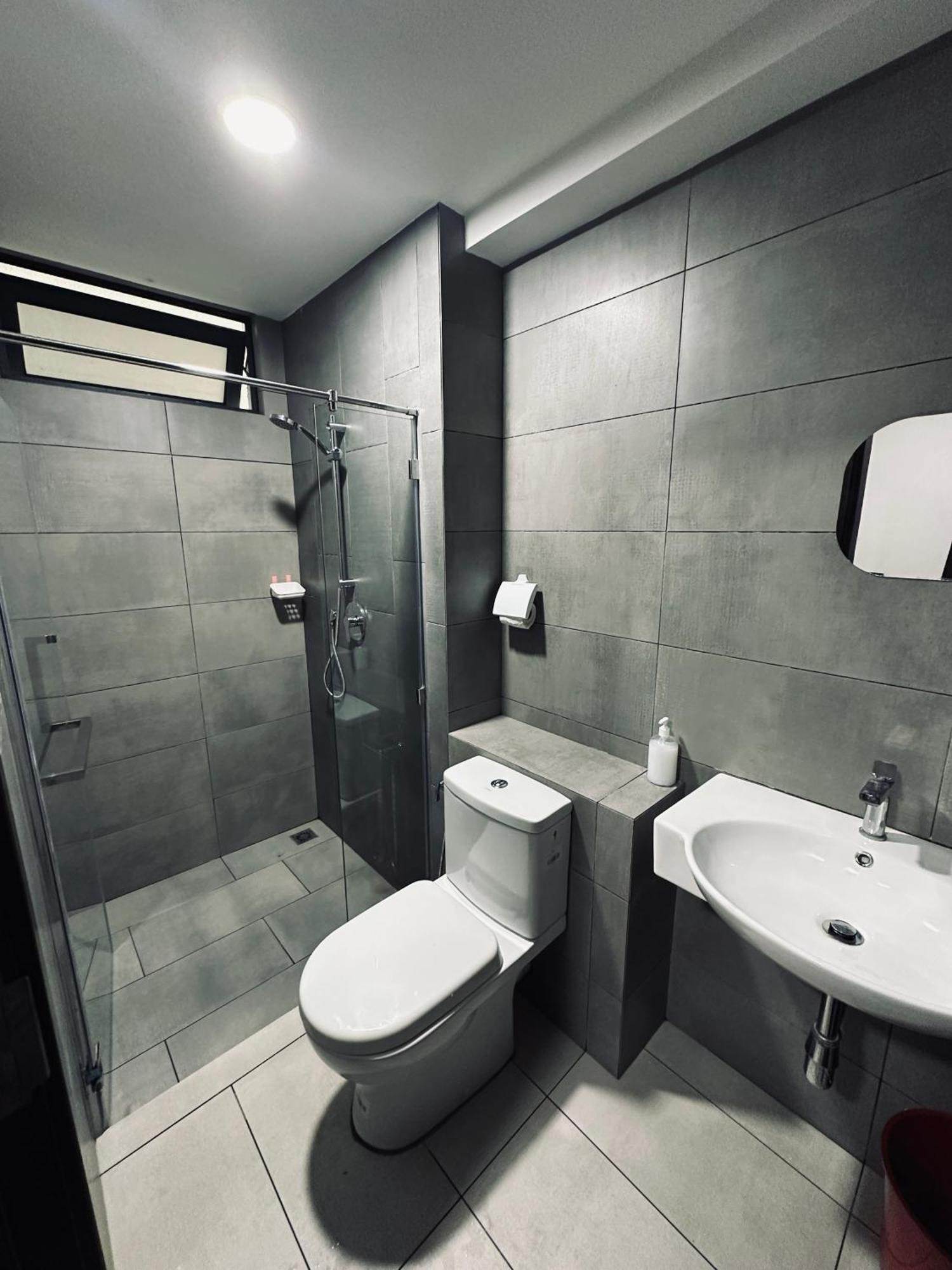 Fayyadh K Avenue Apartment *