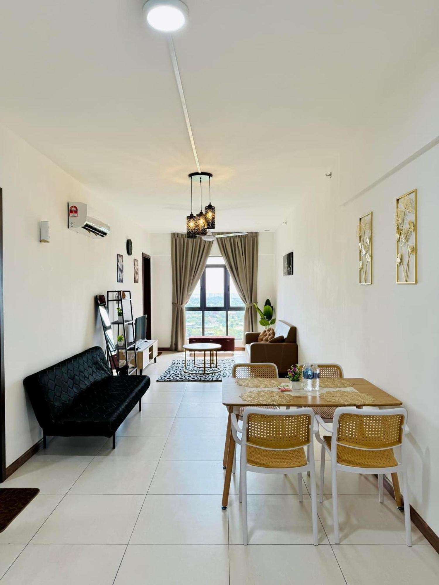 Fayyadh K Avenue Apartment